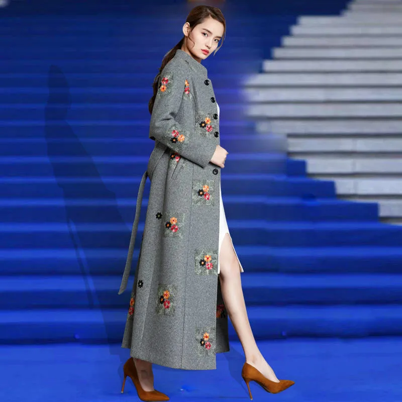 2019 Autumn Winter Women Vintage Embroidered Slim Long Cashmere Wool Blend Coat With Belt Fmale Thicken Wollen Jacket Nальто R54
2019 Autumn Winter Women Vintage Embroidered Slim Long Cashmere Wool Blend Coat With Belt Fmale Thicken Wollen Jacket Nальто R54