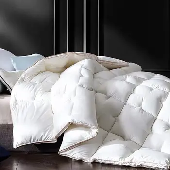2019 New Adults king/twin/queen size Winter Thick warm quilts child bedding comforter students dormitory soft duvet with filling
2019 New Adults king/twin/queen size Winter Thick warm quilts child bedding comforter students dormitory soft duvet with filling