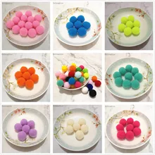 100pcs 15mm Plasticine Fluffy Slime Filler Cloth Craft DIY Soft Pompoms Ball Furball Kindergarten DIY Decor Supplies Toys
100pcs 15mm Plasticine Fluffy Slime Filler Cloth Craft DIY Soft Pompoms Ball Furball Kindergarten DIY Decor Supplies Toys