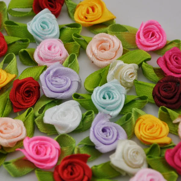 50 pcs Satin Ribbon Rose w/Leaf Appliques Victorian/Trim/Craft/Dress/Flower Free Shipping B63
50 pcs Satin Ribbon Rose w/Leaf Appliques Victorian/Trim/Craft/Dress/Flower Free Shipping B63