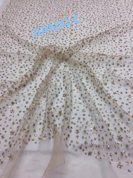 classic DiuDiu-7902 African glitter french lace fabric African sewing lace with glued glitter
classic DiuDiu-7902 African glitter french lace fabric African sewing lace with glued glitter