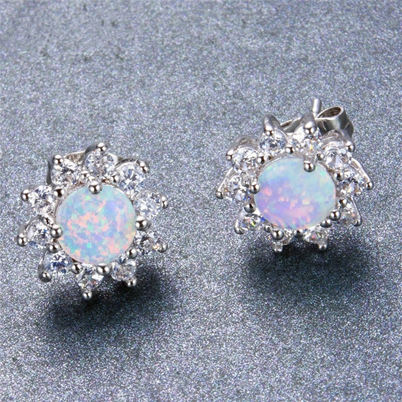 1 Pair White Crystal Earrings White Stud Earrings For Woman Jewelry Gift Moonstone Stud Earring Creative
1 Pair White Crystal Earrings White Stud Earrings For Woman Jewelry Gift Moonstone Stud Earring Creative
