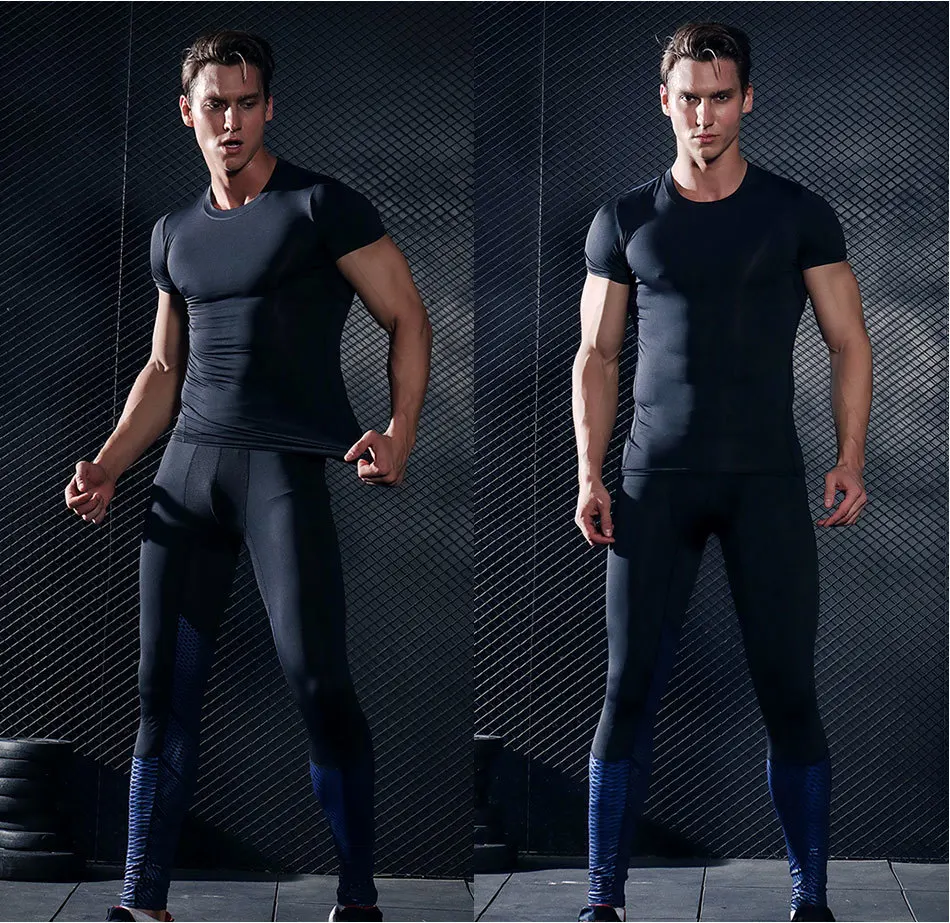 Image from the front two man Men's compression t-shirt & pants for sport. 2 pieces Men's compression t-shirt & pants for sport Foto from the front two man Men's compression t-shirt & pants for sport. 2 pieces Men's compression t-shirt & pants for sport