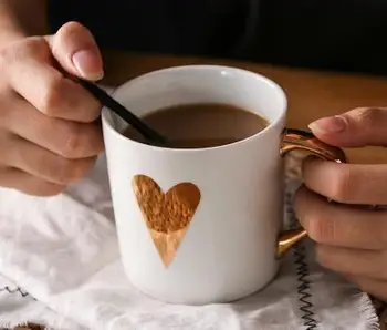 Driankwaer Ceramic mug cup coffee lovers cup Gold Cup Home Office simple breakfast cup Free shipping
Driankwaer Ceramic mug cup coffee lovers cup Gold Cup Home Office simple breakfast cup Free shipping
