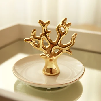 Europe Ceramic Gold Coral Tray Display Stand Ring Necklace Jewelry Tray gold ornaments desktop storage rack
Europe Ceramic Gold Coral Tray Display Stand Ring Necklace Jewelry Tray gold ornaments desktop storage rack