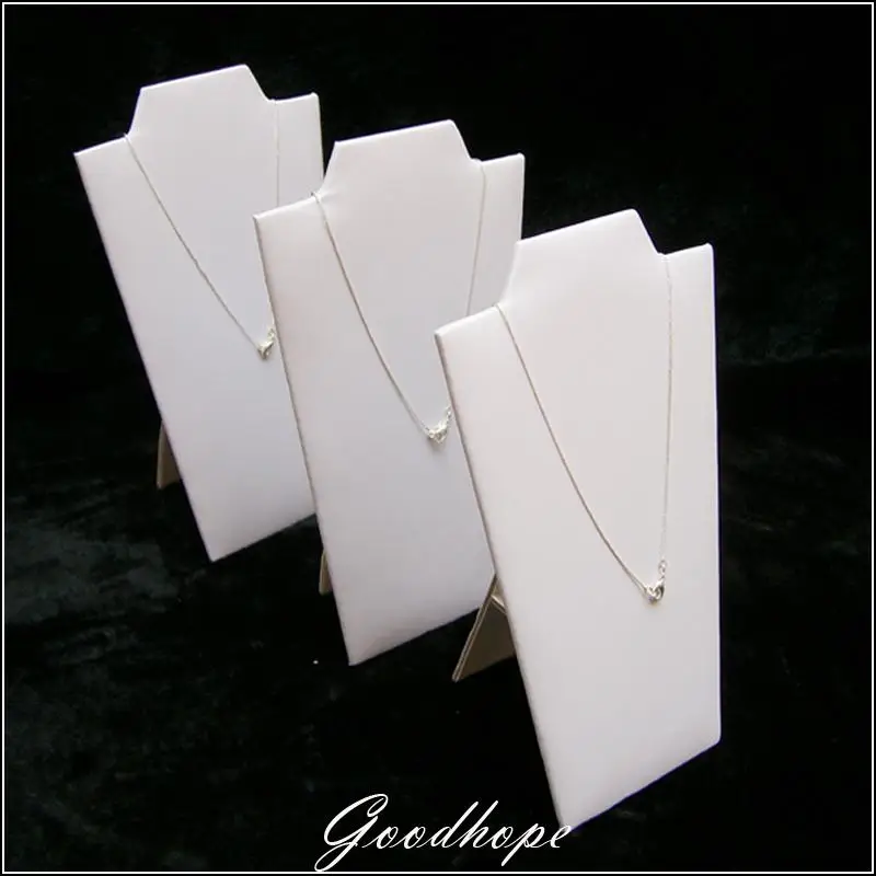 WHITE FAUX LEATHER CHAIN BOARD SHOWED CASE NECKLACE DISPLAY STAND NECKLACE LINER FOR JEWELRY TRAY SHOWCASE PENDANT HOLDER BUST
WHITE FAUX LEATHER CHAIN BOARD SHOWED CASE NECKLACE DISPLAY STAND NECKLACE LINER FOR JEWELRY TRAY SHOWCASE PENDANT HOLDER BUST