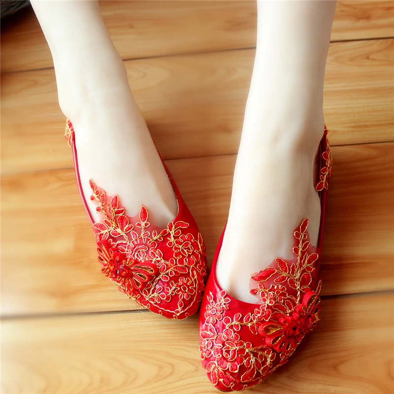 Women Pumps Wedding Shoes Red Lace Flower Fashion Shoes Crystal Ladies Bridal Shoes Slip On Embroider Handmade Women Footwear
Women Pumps Wedding Shoes Red Lace Flower Fashion Shoes Crystal Ladies Bridal Shoes Slip On Embroider Handmade Women Footwear