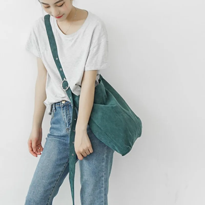 thickened corduroy canvas adjusted women's single shoulder oblique straddle dual-use cloth should bag with long belt hand bag
thickened corduroy canvas adjusted women's single shoulder oblique straddle dual-use cloth should bag with long belt hand bag