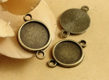 100pcs/lot inner size:14mm Vintage Alloy/Metal Antique Bronze Tray Double Pendant Cameo Base Setting Accessories Finding 
100pcs/lot inner size:14mm Vintage Alloy/Metal Antique Bronze Tray Double Pendant Cameo Base Setting Accessories Finding