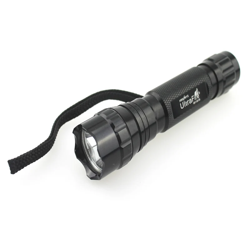 

U-F 501B 1xCREE XP-L V5 1800 Lumens Cold White Light SMO OP LED Flashlight (1x18650)