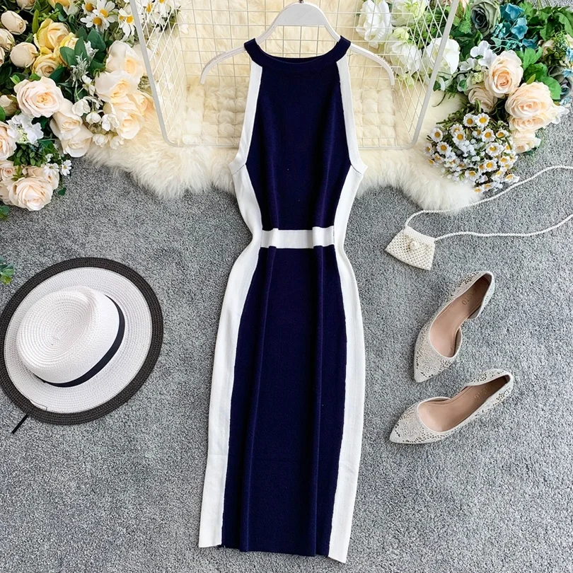 Taotrees Women Sexy Knitted Dress Ladies Dresses Contrast Color Hanging Neck Design Knit Pleated Bodycon Dress
Taotrees Women Sexy Knitted Dress Ladies Dresses Contrast Color Hanging Neck Design Knit Pleated Bodycon Dress
