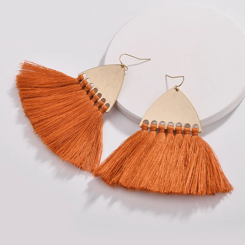 ZWPON 2018 Gold Triangle Fan Fringe Tassel Earrings for Women Fall New Arrival Orange Statement Earrings
ZWPON 2018 Gold Triangle Fan Fringe Tassel Earrings for Women Fall New Arrival Orange Statement Earrings