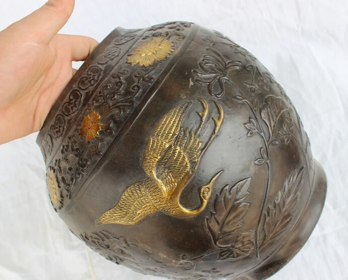 S3282 10" Chinese Bronze Copper Gilt Wealth Fly Crane Statue Tank Pot Bowl Jar Jug D0318
S3282 10" Chinese Bronze Copper Gilt Wealth Fly Crane Statue Tank Pot Bowl Jar Jug D0318