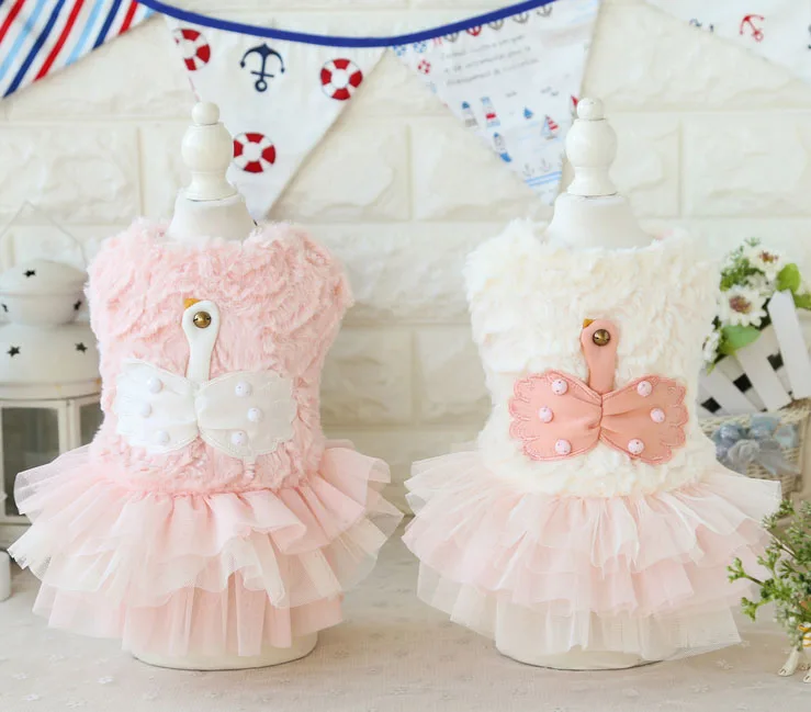 Swan Lace Dog Dresses Thick Downs Jackets Coats Yorkshire Clothing For Dogs Chihuahua Cat Pet Dog Clothes
Swan Lace Dog Dresses Thick Downs Jackets Coats Yorkshire Clothing For Dogs Chihuahua Cat Pet Dog Clothes