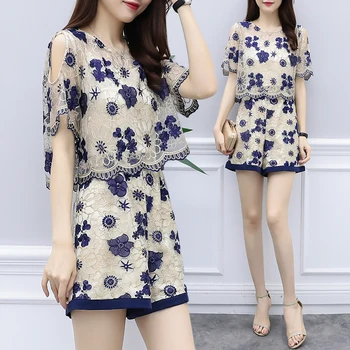 2018 New Korean Lace Two Piece Women Fashion Off Shoulder Embroidery 2 Piece Set Women Flower Women's Sets
2018 New Korean Lace Two Piece Women Fashion Off Shoulder Embroidery 2 Piece Set Women Flower Women's Sets