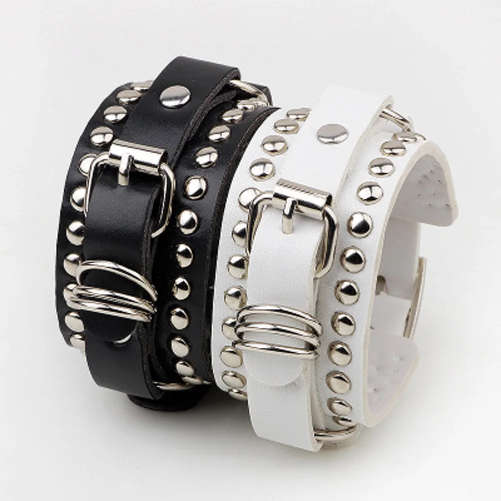 New Fashion Casual Gothic Punk Style Rivet Buckle Belt Pu Leather Bracelets Bangles For Women Charm Wristband Wrap Bangle
New Fashion Casual Gothic Punk Style Rivet Buckle Belt Pu Leather Bracelets Bangles For Women Charm Wristband Wrap Bangle