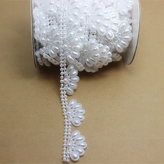 5m/roll New Crown shape Flatback Imitation Pearls Chain Resin ABS for DIY Wedding Dress Garment Decoration,V34
5m/roll New Crown shape Flatback Imitation Pearls Chain Resin ABS for DIY Wedding Dress Garment Decoration,V34