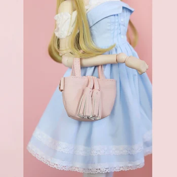 BYBJDHOME Doll accessories Doll with photo props Mini fringed pouch Satchel Suitable for 1/3 1/4 size dolls 8.5cm*2.5cm*5.5cm
BYBJDHOME Doll accessories Doll with photo props Mini fringed pouch Satchel Suitable for 1/3 1/4 size dolls 8.5cm*2.5cm*5.5cm