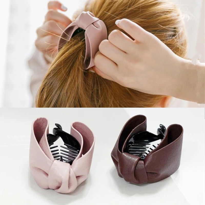 Fashion Cute knotted Bow Hair Claws PU Leather for women girl Hairgrips Ponytail Clip Elegant Hair Accessories Ornament Headwear
Fashion Cute knotted Bow Hair Claws PU Leather for women girl Hairgrips Ponytail Clip Elegant Hair Accessories Ornament Headwear