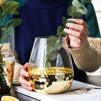 opening promotion-European Hand-Made Glass Featuring Transparent Flower-Shaped Water Bottle Home Decoration Wedding Plant Deco
opening promotion-European Hand-Made Glass Featuring Transparent Flower-Shaped Water Bottle Home Decoration Wedding Plant Deco