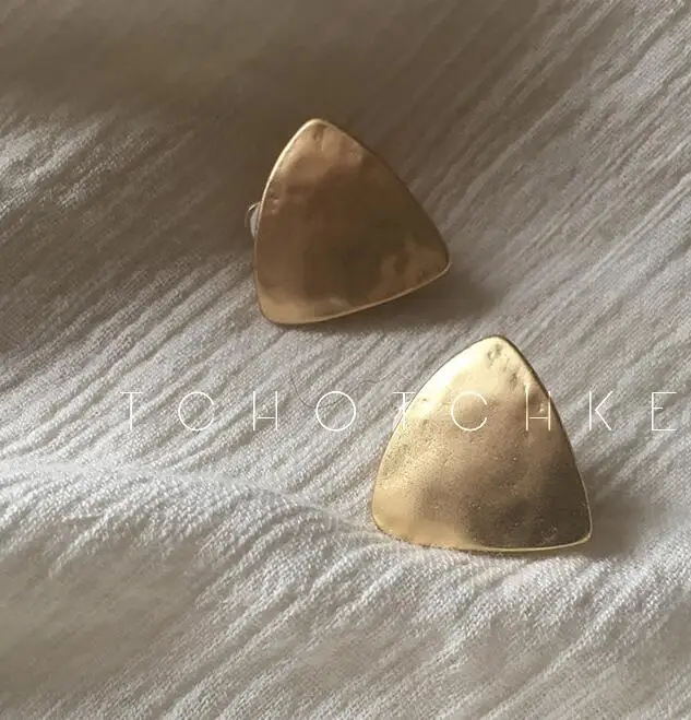 Timeless Wonder Retro Geo Triangle Statement Earrings for Women Party Top Neat Simple Prom Stunning Rare Unique Pop Ins New 5462
Timeless Wonder Retro Geo Triangle Statement Earrings for Women Party Top Neat Simple Prom Stunning Rare Unique Pop Ins New 5462