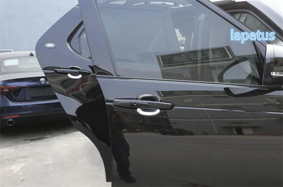 Яркая хромированная боковая дверная ручка для автомобиля, подходит для Land Rover L462 Discovery 5 2017 - 2022 / ABS
Яркая хромированная боковая дверная ручка для автомобиля, подходит для Land Rover L462 Discovery 5 2017 - 2022 / ABS