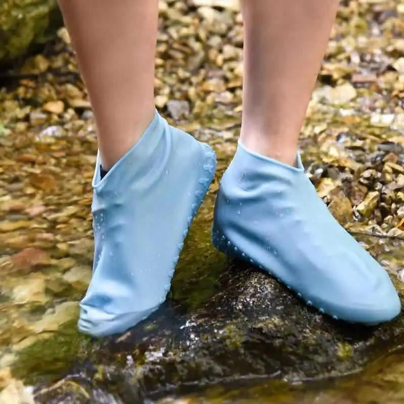 Waterproof Silicone shoe cover rainy day thick non-slip wear-resistant bottom rain boots set men and women outdoor rubber latex
Waterproof Silicone shoe cover rainy day thick non-slip wear-resistant bottom rain boots set men and women outdoor rubber latex