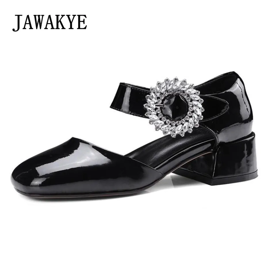 JAWAKYE Patent Leather buckle strap women pumps Shoes Woman Square toe rhinestone buckle ladies kitten low heel Party Shoes
JAWAKYE Patent Leather buckle strap women pumps Shoes Woman Square toe rhinestone buckle ladies kitten low heel Party Shoes