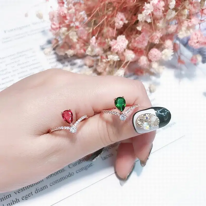 Korean V Shaped Rings For Women Fingers Delicate Red Green Stone Open Ring Adjustable New Fashion Jewelry Bijoux
Korean V Shaped Rings For Women Fingers Delicate Red Green Stone Open Ring Adjustable New Fashion Jewelry Bijoux