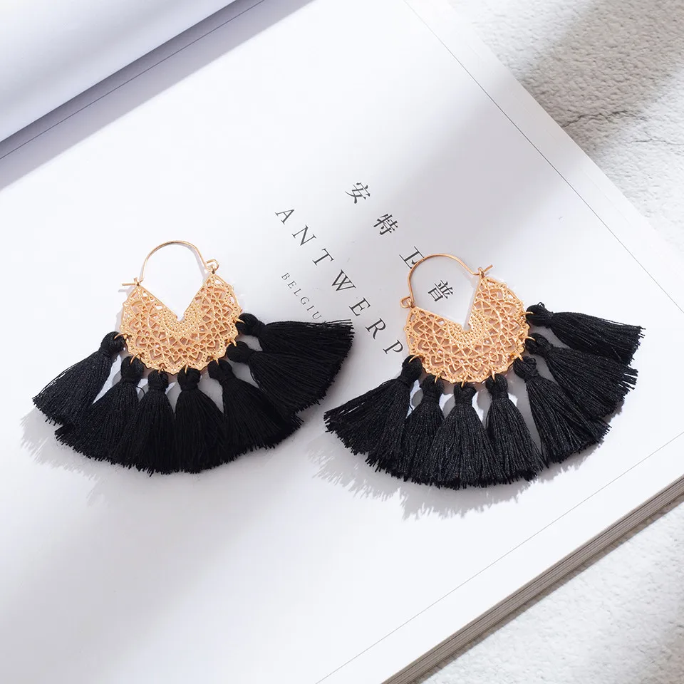 2018 Bohemia Ethnic Women Dangle Drop Earrings Hollow geometric sequin Tassel Earrings for Women Fashion Jewelry Pendientes Gift
2018 Bohemia Ethnic Women Dangle Drop Earrings Hollow geometric sequin Tassel Earrings for Women Fashion Jewelry Pendientes Gift