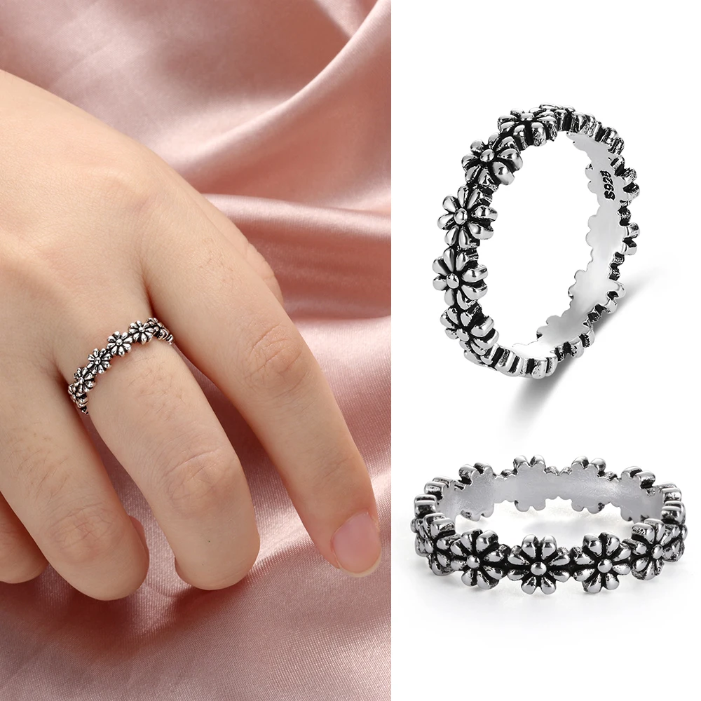 1PCS Size 6-10 Fashion a Lovely Little Daisy Dainty Flower Crystal Ring Sterling Silver vintage Women Jewelry Girl simple Gift
1PCS Size 6-10 Fashion a Lovely Little Daisy Dainty Flower Crystal Ring Sterling Silver vintage Women Jewelry Girl simple Gift