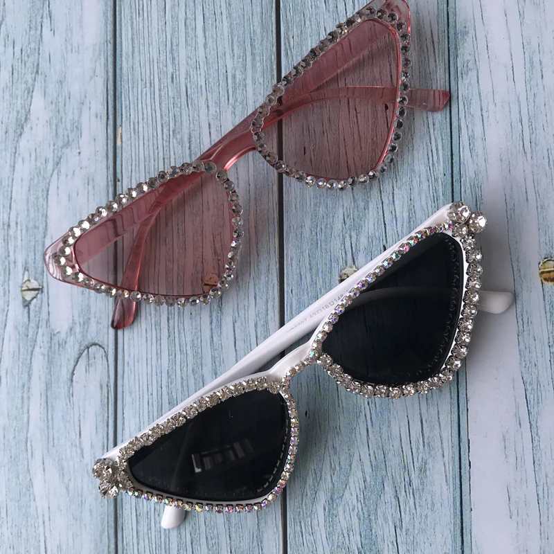 ZAOLIHU Fashion Women Cat Eye Sunglasses Bling Bling Diamond Female Eyewear UV400 Cheap Designer Sun Glasses Gafas de sol
ZAOLIHU Fashion Women Cat Eye Sunglasses Bling Bling Diamond Female Eyewear UV400 Cheap Designer Sun Glasses Gafas de sol