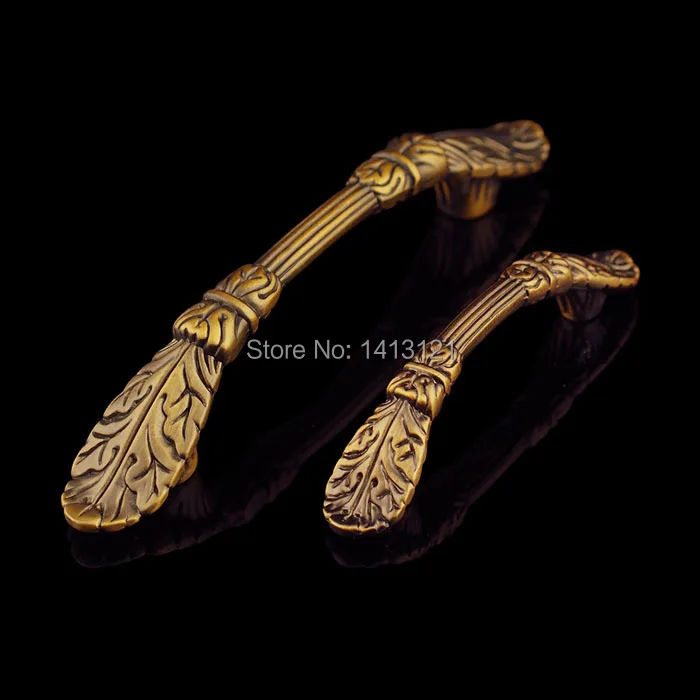 free shipping Pattern zinc alloy furniture handle European antique kitchen shoe cabinet door knob drawer pull Hardware part
free shipping Pattern zinc alloy furniture handle European antique kitchen shoe cabinet door knob drawer pull Hardware part