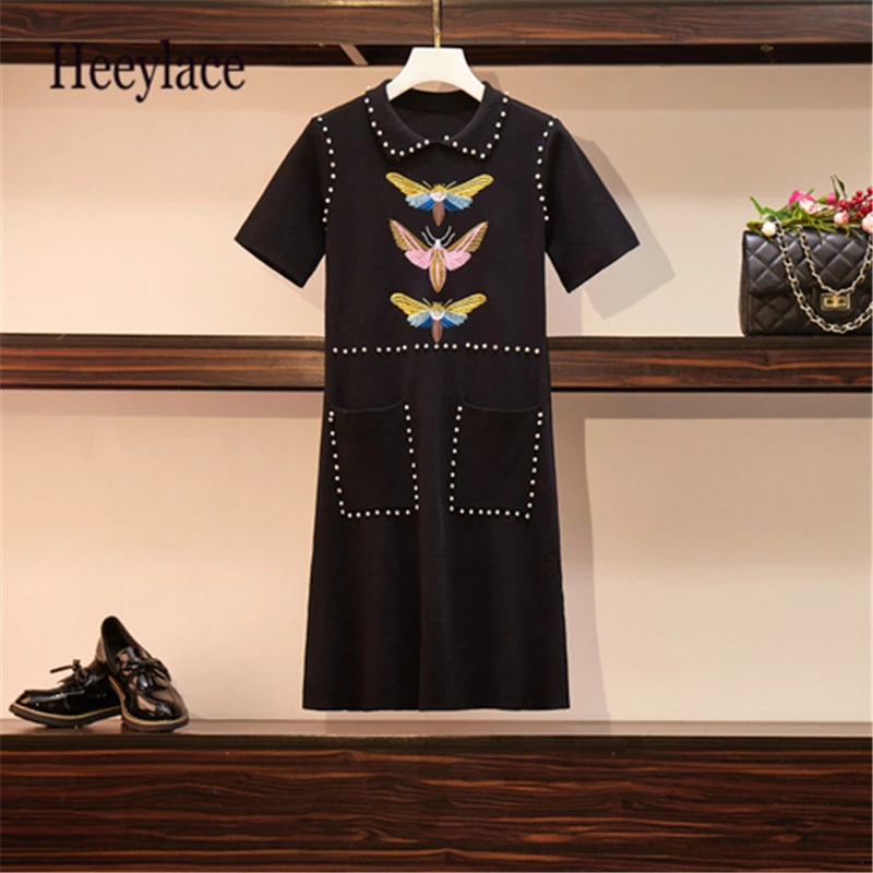 High Quality Plus Size Knitted Sweater Dress Women 2019 Embroidery Butterfly Pearl Office Knitwear Oversized Lady Vintage 5XL
High Quality Plus Size Knitted Sweater Dress Women 2019 Embroidery Butterfly Pearl Office Knitwear Oversized Lady Vintage 5XL