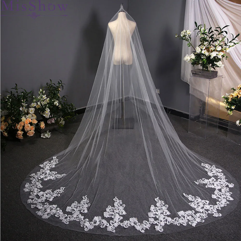 3 Meters White Ivory Cathedral Mantilla 2019 New Wedding Veils Long applique Edge Bridal Veil with Comb Wedding Accessories
3 Meters White Ivory Cathedral Mantilla 2019 New Wedding Veils Long applique Edge Bridal Veil with Comb Wedding Accessories