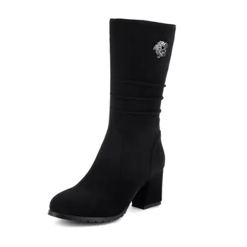 Autumn and winter boots in the thick with high heel boots 40-3233 Martin boots 925 43 small yard
Autumn and winter boots in the thick with high heel boots 40-3233 Martin boots 925 43 small yard