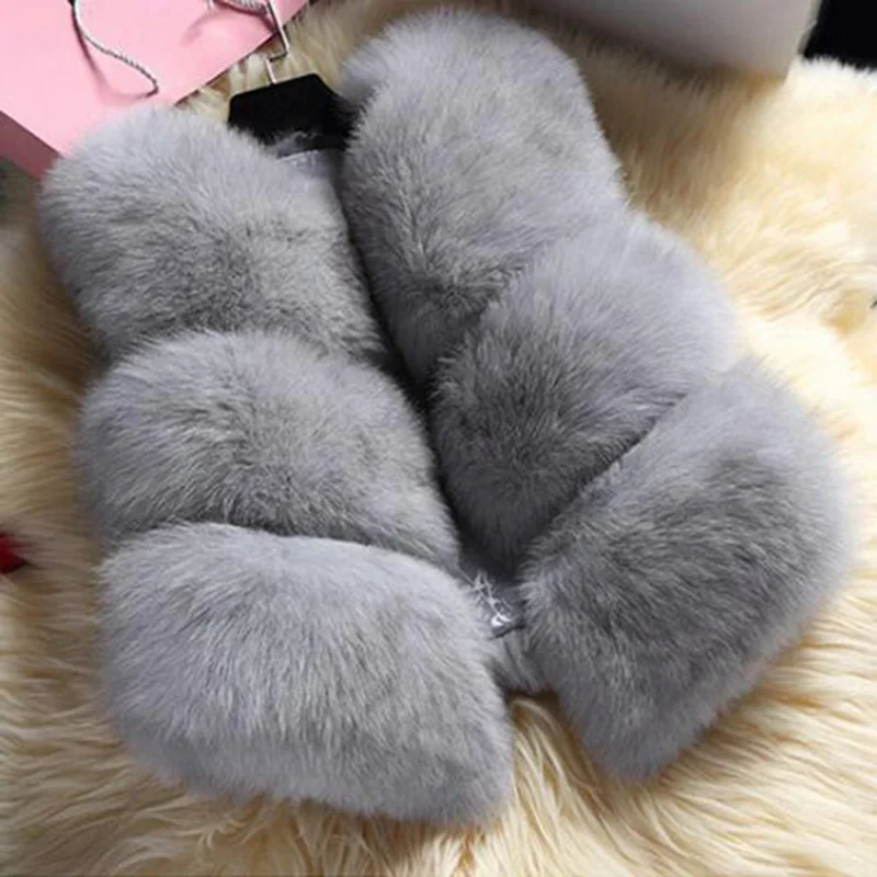 2019 New Winter Fox Fur Vest Faux Fur Vest Women Jackets Mink Waistcoat Outerwear Short Paragraph Leather Grass Fur Coat Gilet
2019 New Winter Fox Fur Vest Faux Fur Vest Women Jackets Mink Waistcoat Outerwear Short Paragraph Leather Grass Fur Coat Gilet