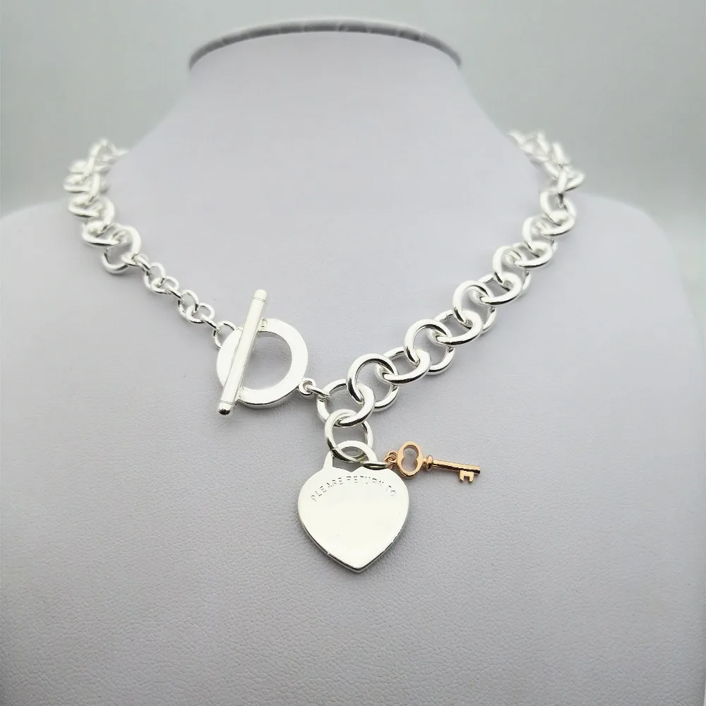 TIFF 1:1 925 sterling silver ladies necklace pendant jewelry classic logo round key heart-shaped European and American style
TIFF 1:1 925 sterling silver ladies necklace pendant jewelry classic logo round key heart-shaped European and American style
