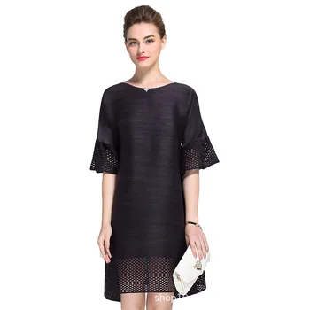 2019 New Summer Dress Openwork Folds High Elastic Fabric Dress Breathable Sweat-absorbent Exquisite Design Red Dress Casual
2019 New Summer Dress Openwork Folds High Elastic Fabric Dress Breathable Sweat-absorbent Exquisite Design Red Dress Casual