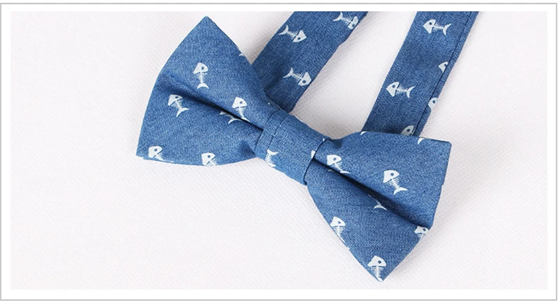 2332556383_1082015545