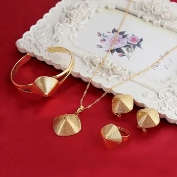Ethiopian Jewelry Sets 24K Gold Color Jewelry Set For Ethiopian Eritrean African Girls
Ethiopian Jewelry Sets 24K Gold Color Jewelry Set For Ethiopian Eritrean African Girls