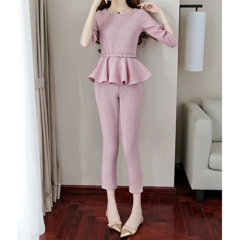 fashion spring Summer 2 Piece Set Women Ruffle Plaid Tops and pants Sets Blouses pants Suit Elegant office ladies Korean clothes
fashion spring Summer 2 Piece Set Women Ruffle Plaid Tops and pants Sets Blouses pants Suit Elegant office ladies Korean clothes