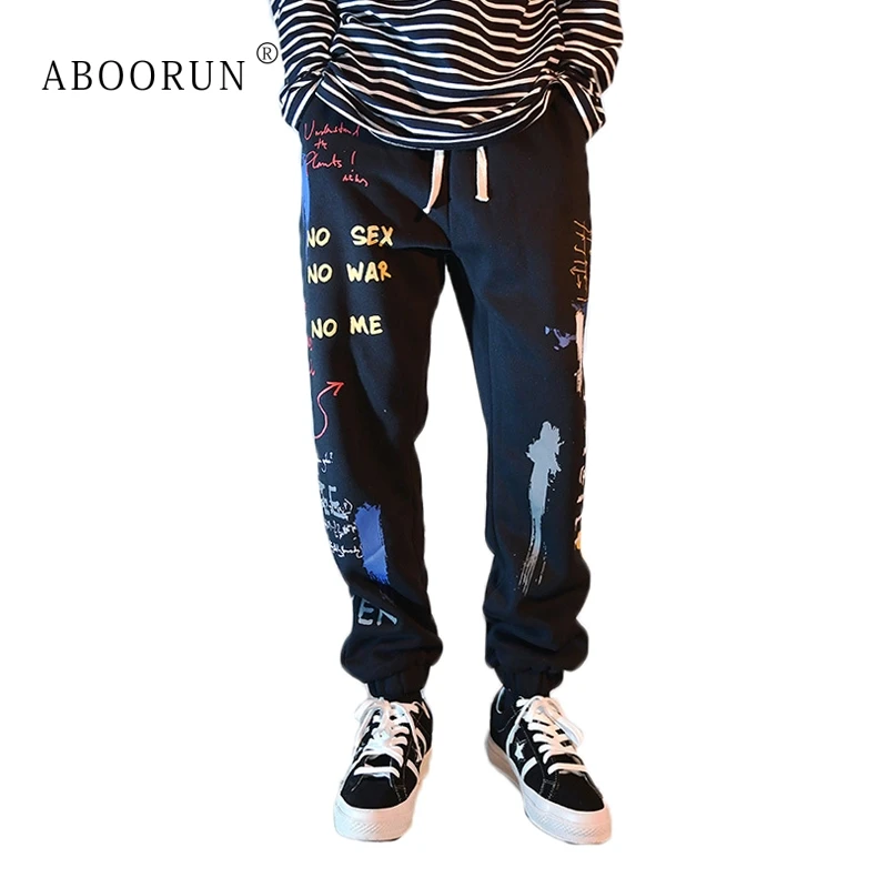 ABOORUN Men's Hip Hop Jogger Pants Fashion Graffiti Printed Harem Pants Loose Sweatpants for Male x2217
ABOORUN Men's Hip Hop Jogger Pants Fashion Graffiti Printed Harem Pants Loose Sweatpants for Male x2217