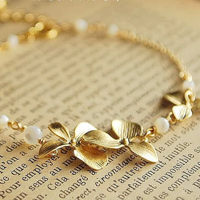 5pcs/lot High Quality Antique Silver Golden Charm Bracelet Orchids Charms Necklace Pendants DIY Jewelry Accessories
5pcs/lot High Quality Antique Silver Golden Charm Bracelet Orchids Charms Necklace Pendants DIY Jewelry Accessories