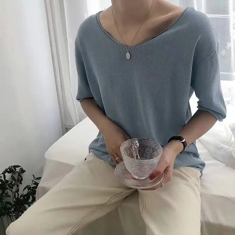 Summer thin basic oversize T Shirt for Women Top Tees Short Sleeve V-Neck Casual knit T-Shirts Knitwear Basic big T-shirt solid
Summer thin basic oversize T Shirt for Women Top Tees Short Sleeve V-Neck Casual knit T-Shirts Knitwear Basic big T-shirt solid
