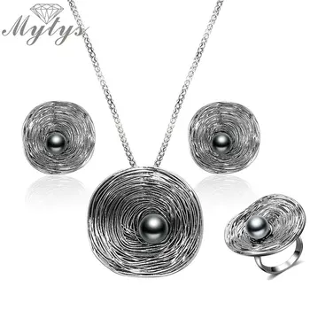 Mytys Round Big Pendant Jewelry Sets for Women Black Pearl Grey Vintage Retro Style Antique Necklace Ring Earrings CN352 R1990
Mytys Round Big Pendant Jewelry Sets for Women Black Pearl Grey Vintage Retro Style Antique Necklace Ring Earrings CN352 R1990