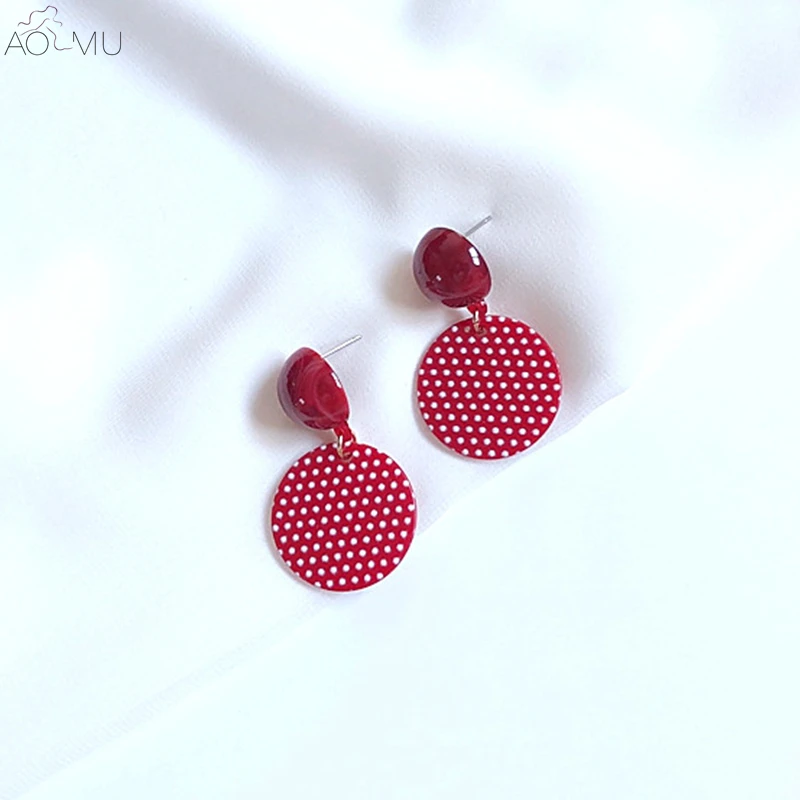 AOMU Korea Sweet Wine Red Acrylic Spotted Geometric Round Dangle Drop Earrings for Women Girl Cute Fashion Jewelry
AOMU Korea Sweet Wine Red Acrylic Spotted Geometric Round Dangle Drop Earrings for Women Girl Cute Fashion Jewelry