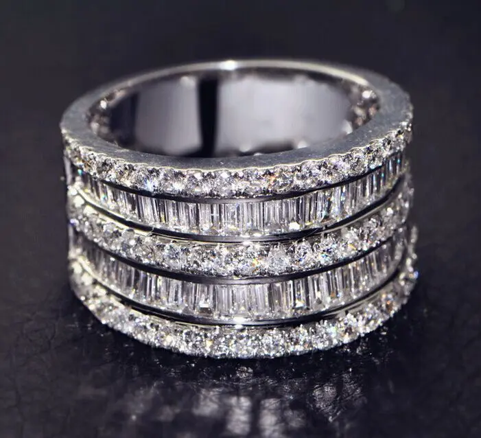 YaYI Jewelry Princess Cut 8.6 CT White Zircon Silver Color Engagement Rings wedding Heart Rings Girls Party ring Gifts 444
YaYI Jewelry Princess Cut 8.6 CT White Zircon Silver Color Engagement Rings wedding Heart Rings Girls Party ring Gifts 444