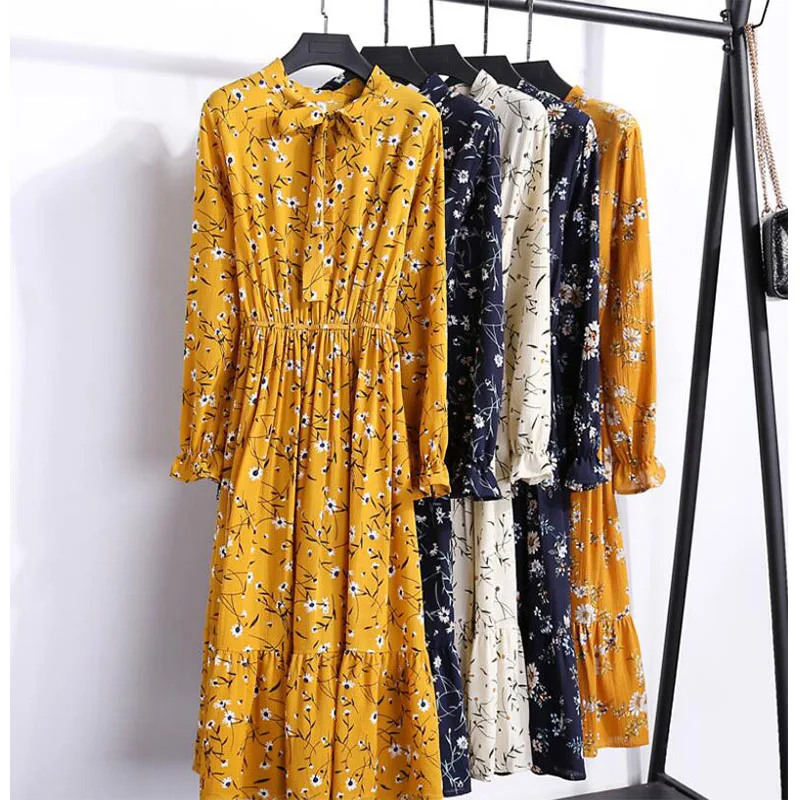 Women chiffon pleated dress 2019 spring autumn female vintage elegant long sleeve loose casual office lady dress AA-258
Women chiffon pleated dress 2019 spring autumn female vintage elegant long sleeve loose casual office lady dress AA-258