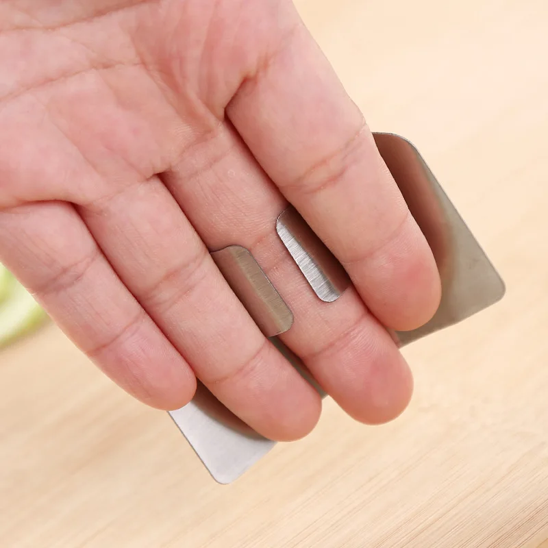1Pc Kitchen Accessories Stainless Steel Hand Protector Knife Cutting Finger Protection Tool Cooking Goods for The Kitchen Tools.
1Pc Kitchen Accessories Stainless Steel Hand Protector Knife Cutting Finger Protection Tool Cooking Goods for The Kitchen Tools.